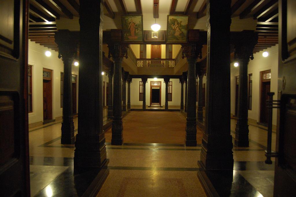 Visalam Chettinad Palace - A Cgh Earth Experience Kānādukāttān Εξωτερικό φωτογραφία