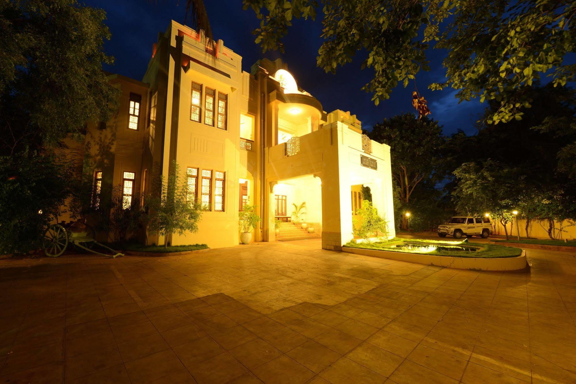 Visalam Chettinad Palace - A Cgh Earth Experience Kānādukāttān Εξωτερικό φωτογραφία